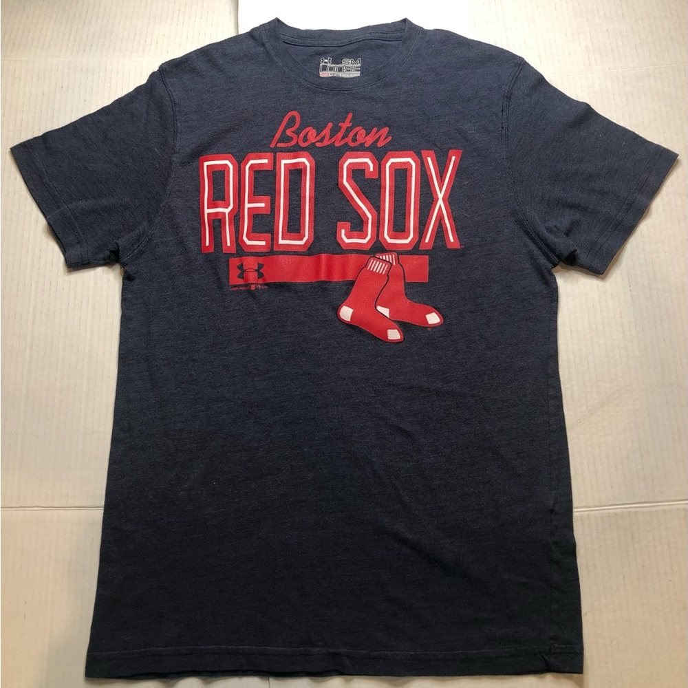 UNDER ARMOUR Boston Red Sox Shirt Mens Small Loose Fit Heat Gear Size  S Small